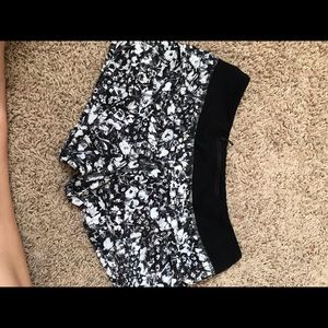 Lululemon size 6 shorts